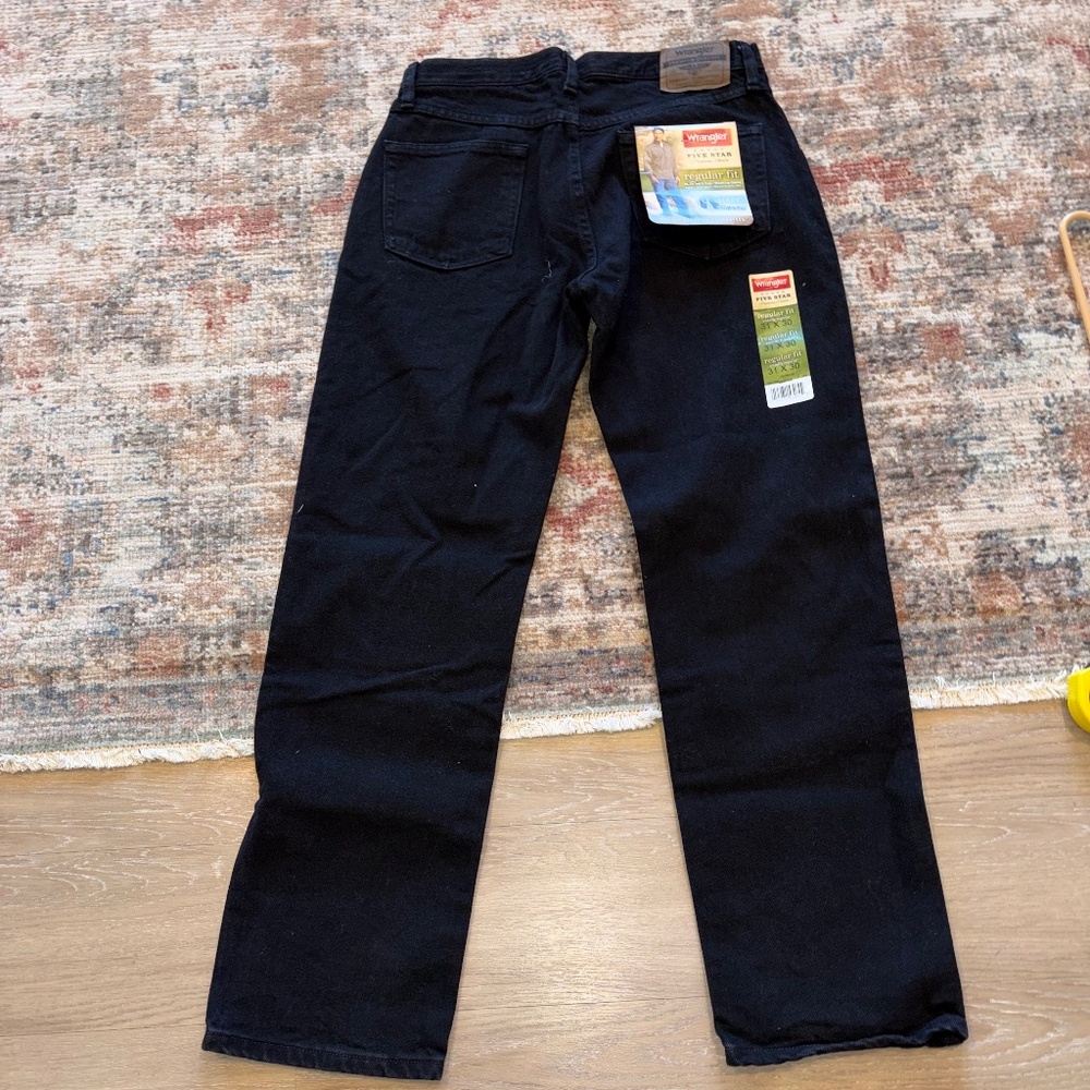 NWT Wrangler Five Star Premium Denim Regular Fit Black Jeans - 31x30
